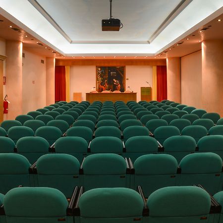 Hotel Oliveto Desenzano del Garda Dış mekan fotoğraf