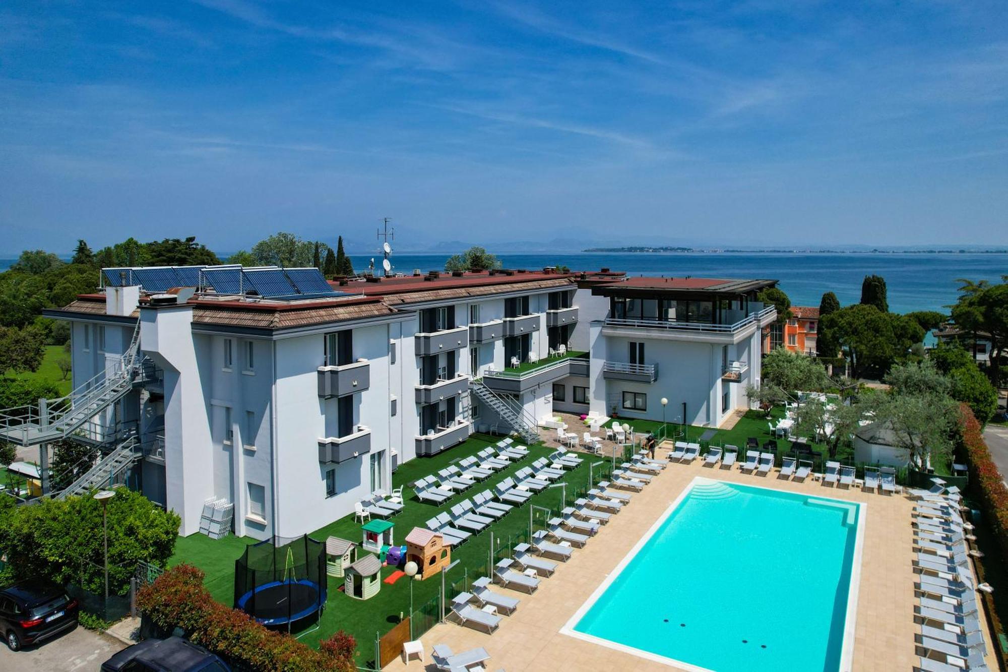 Hotel Oliveto Desenzano del Garda Dış mekan fotoğraf